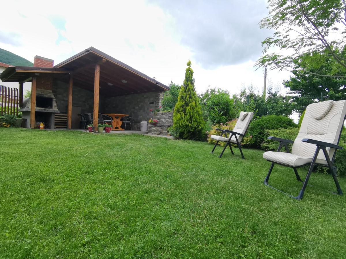 Guest House Vessyta Sapareva Bania Exterior foto