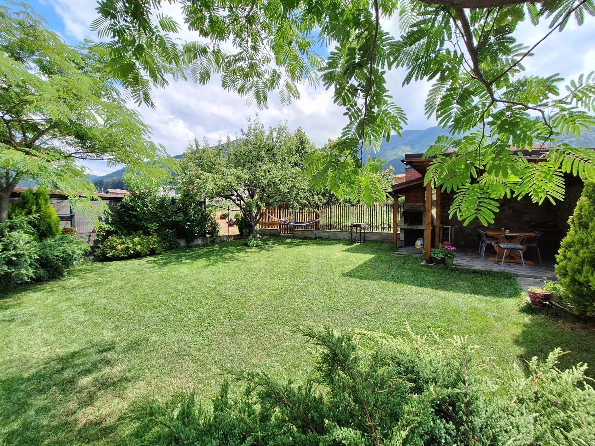 Guest House Vessyta Sapareva Bania Exterior foto